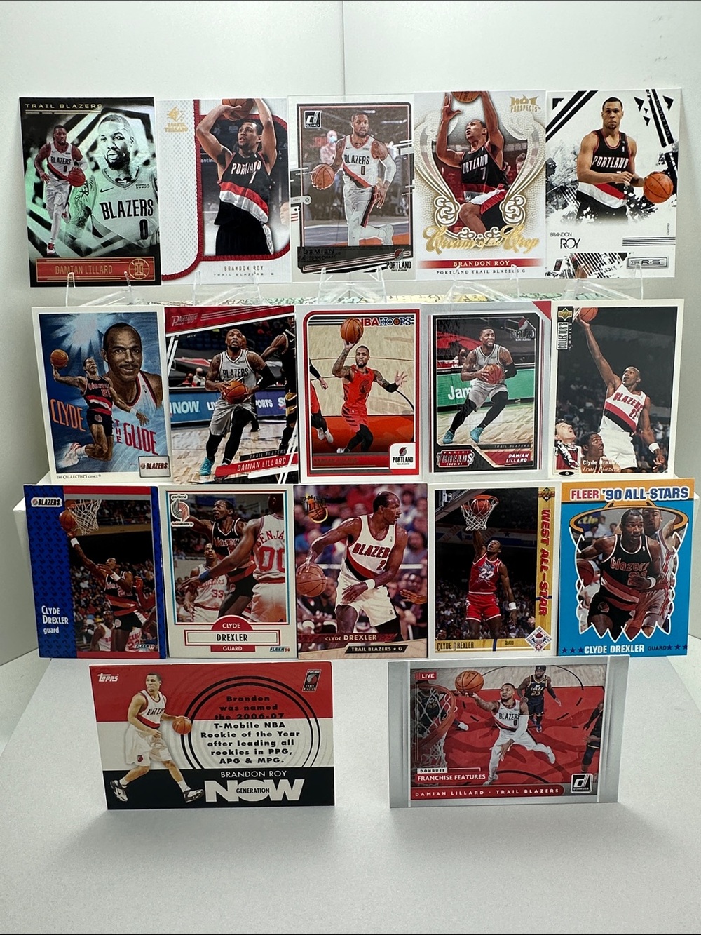 Damian Lillard/Brandon Roy/ Clyde Drexler Blazers 17 card lot